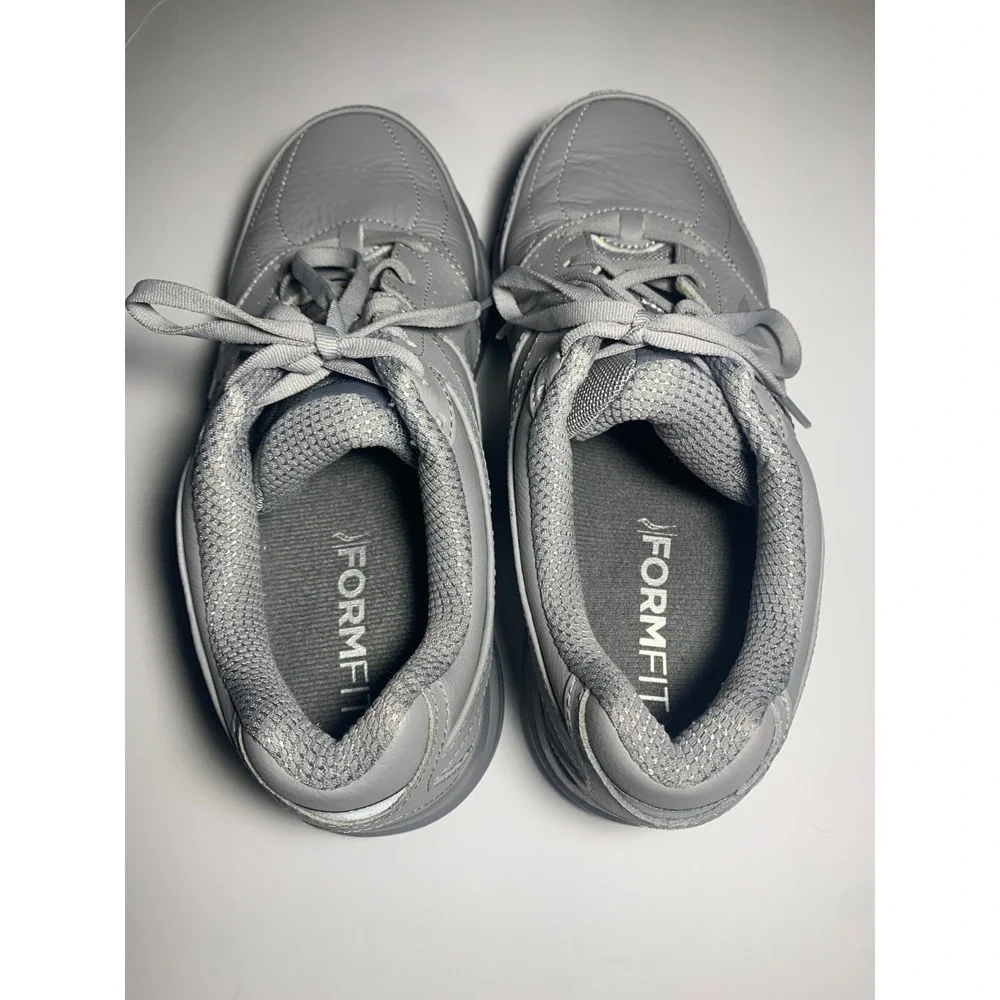 Saucony Integrity Walker 3 Sneakers Womens 9.5 W Gray Lace Up Shoes S50205-3